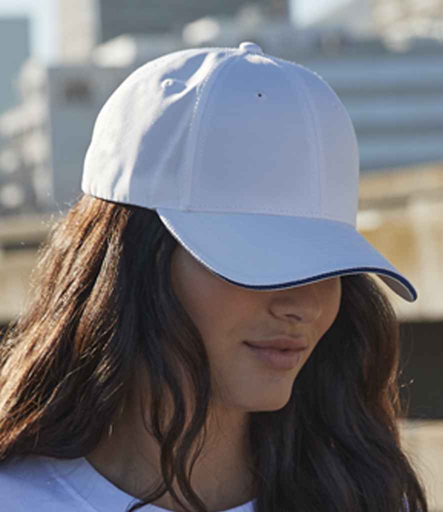 Beechfield BB195R Team Sports-Tech Cap in White/French Navy