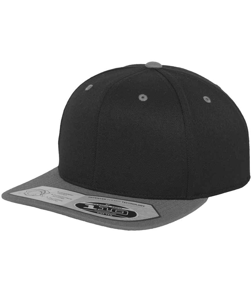 Flexfit F110 in Black/Grey