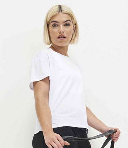 Just Cool JC013 Ladies Cool Open Back T-Shirt in White